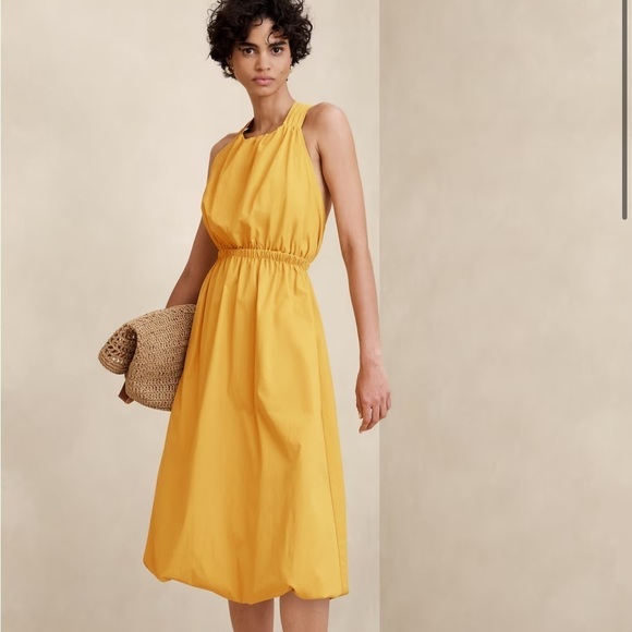 Banana Republic Dresses & Skirts - Banana Republic ochre yellow bubble cross back strap dress size XS